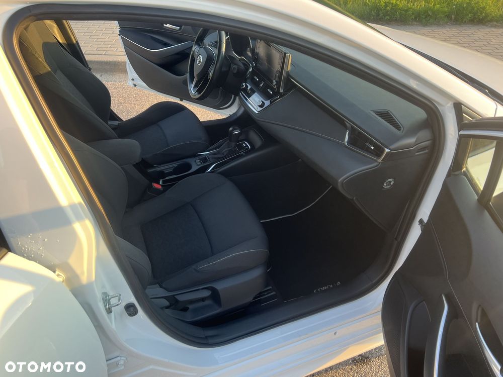 Toyota Corolla - 15