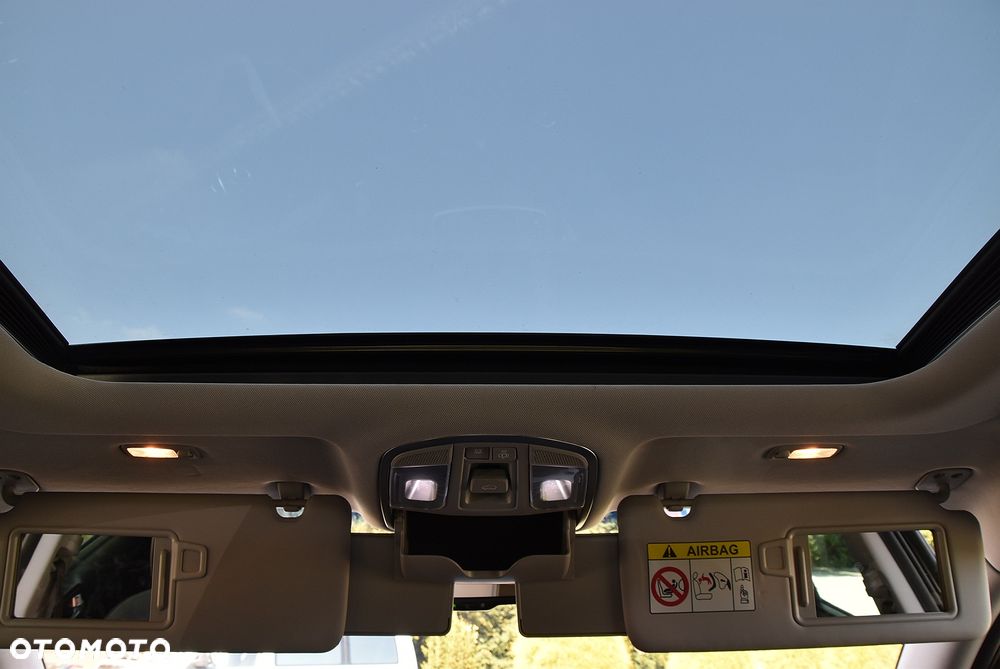 Hyundai Tucson 2.0 CRDI 4WD Automatik Premium - 25