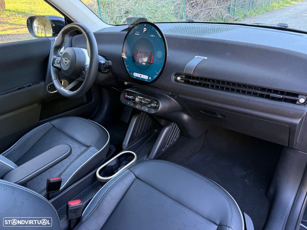 MINI 3 Portas Cooper E Classic L - 29