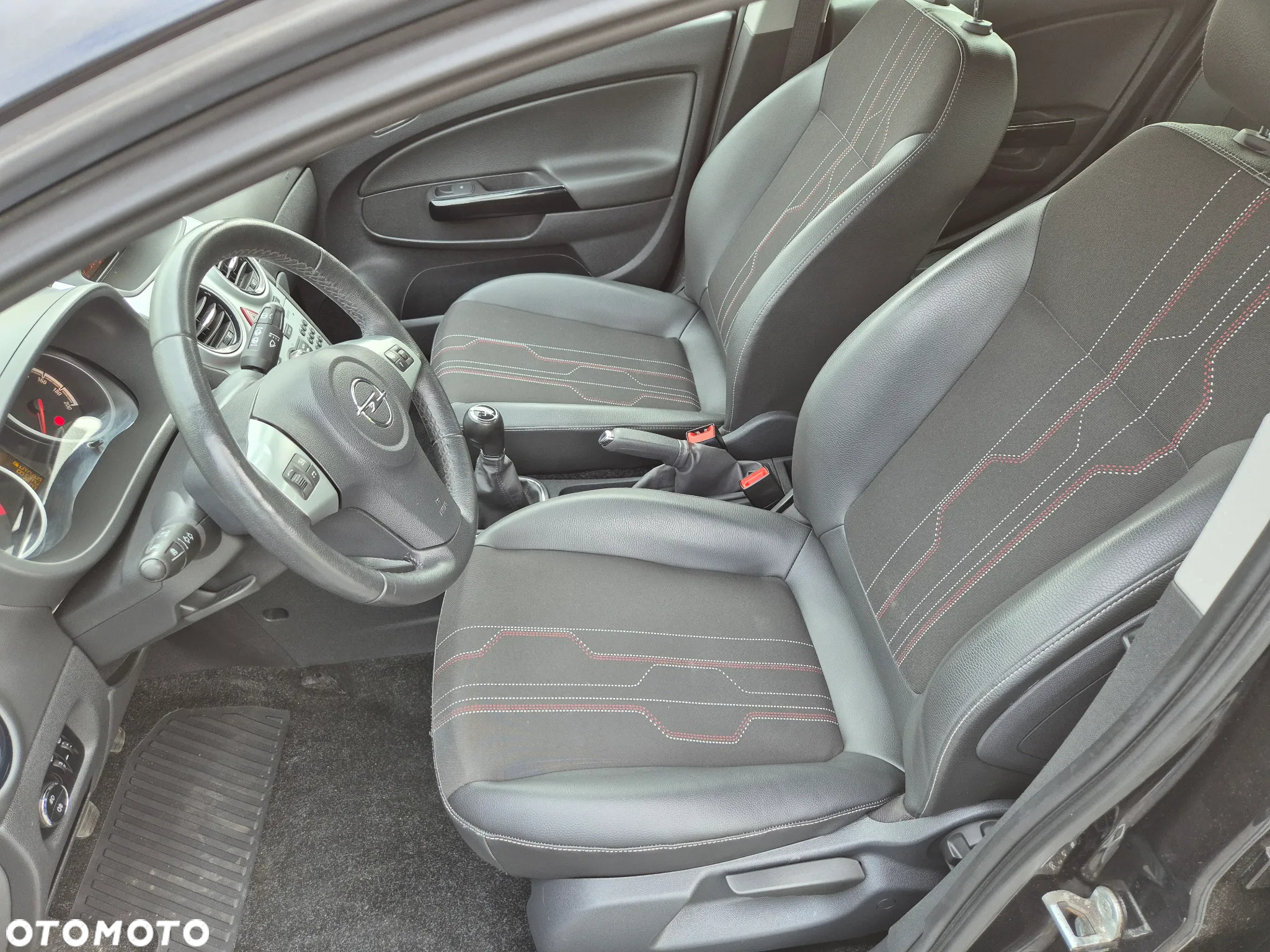 Opel Corsa 1.2 16V EcoFLEX 150 Jahre - 6