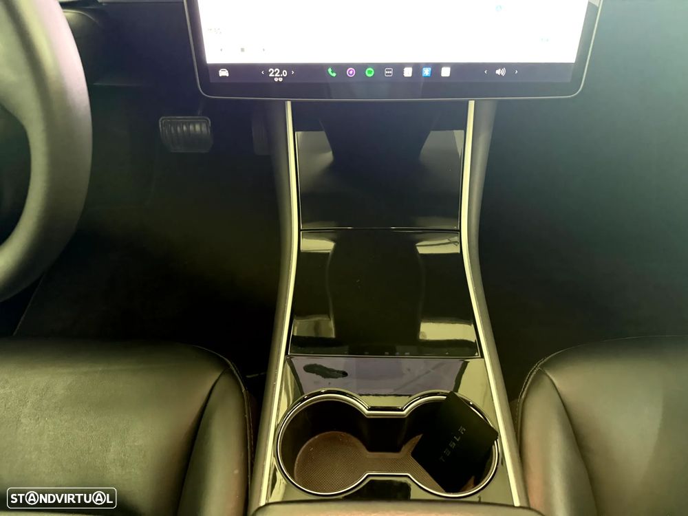 Tesla Model 3 Long-Range Dual Motor AWD - 16