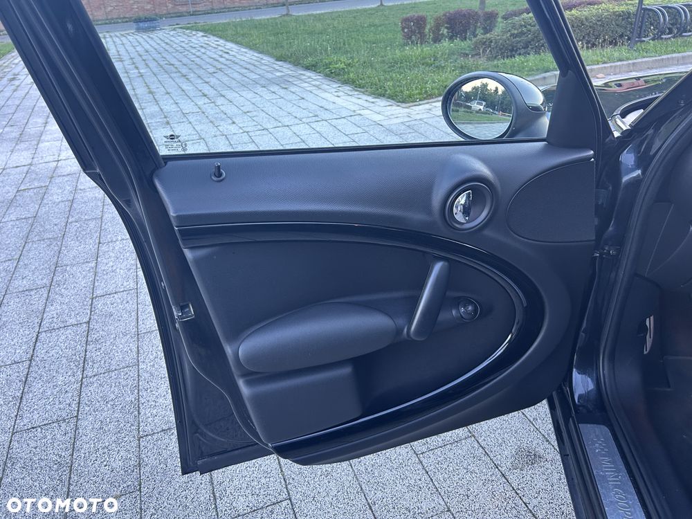 MINI Countryman Cooper SD ALL4 - 12