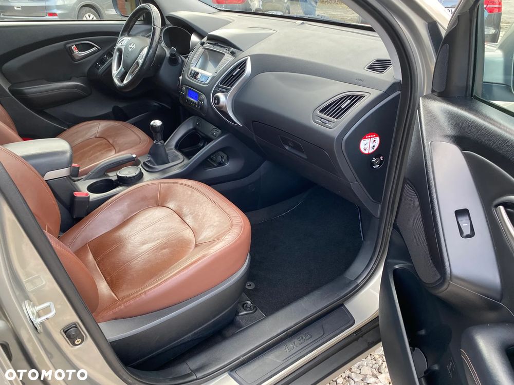 Hyundai ix35 2.0 Premium 2WD - 11