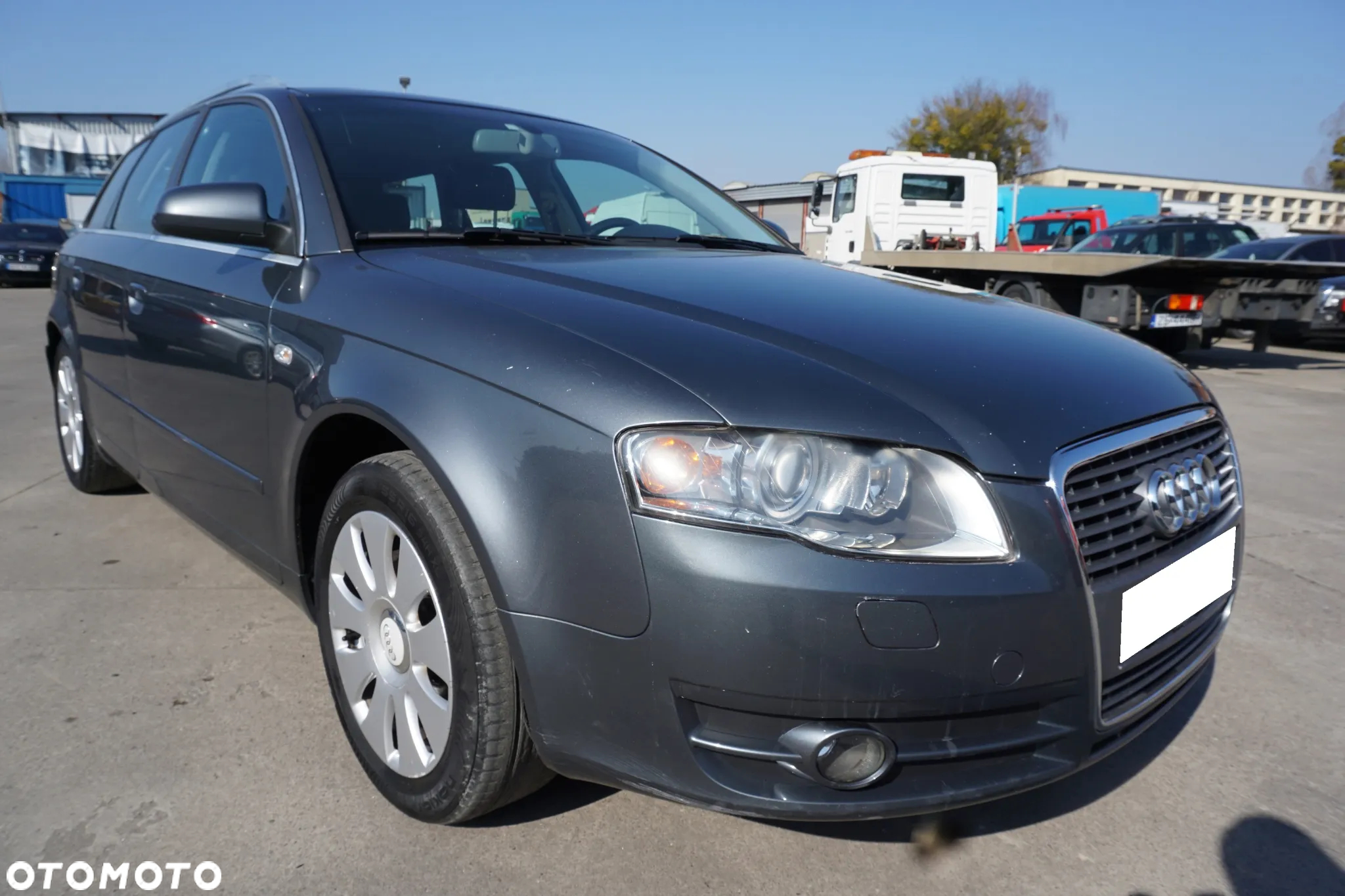Audi A4 - 4
