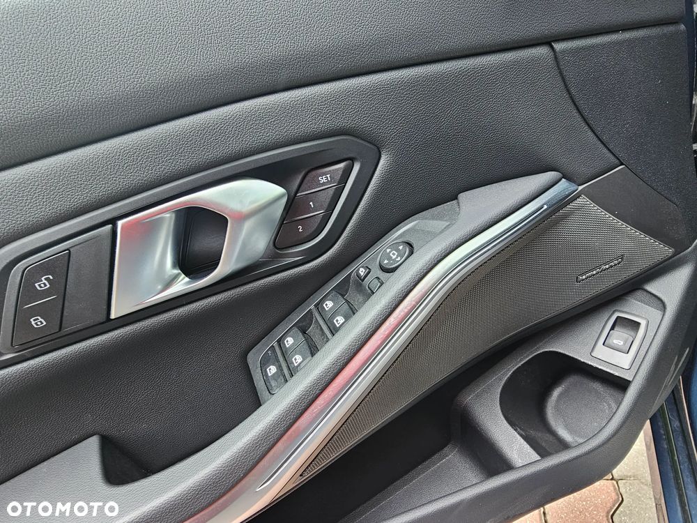 BMW Seria 3 - 19