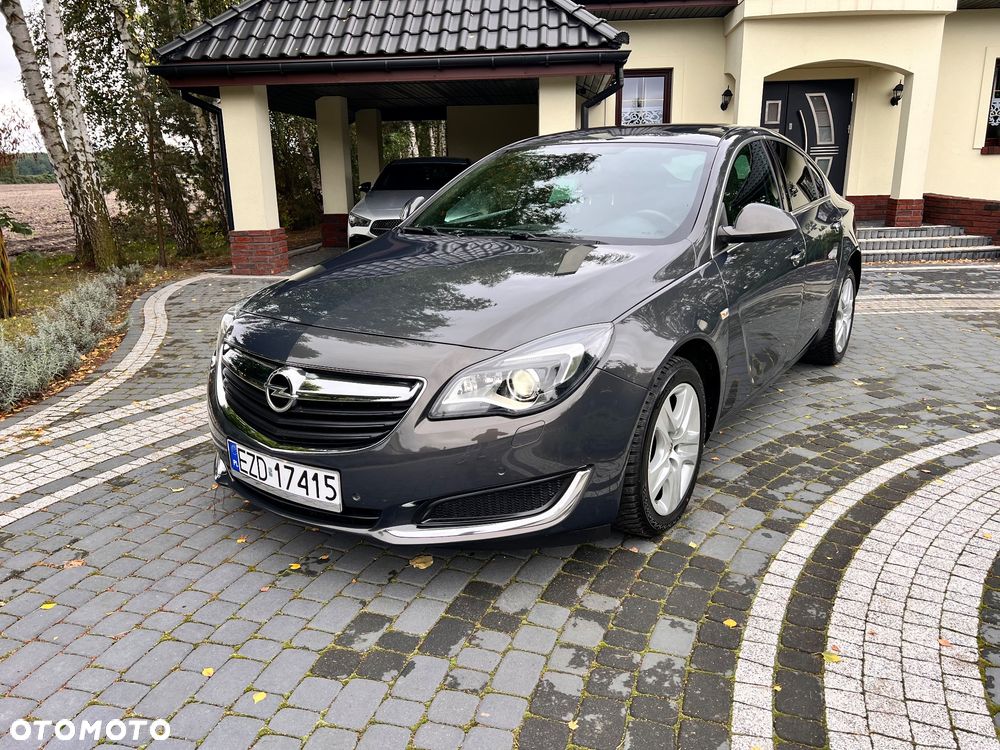 Opel Insignia 1.6 SIDI Turbo Business Edition - 1
