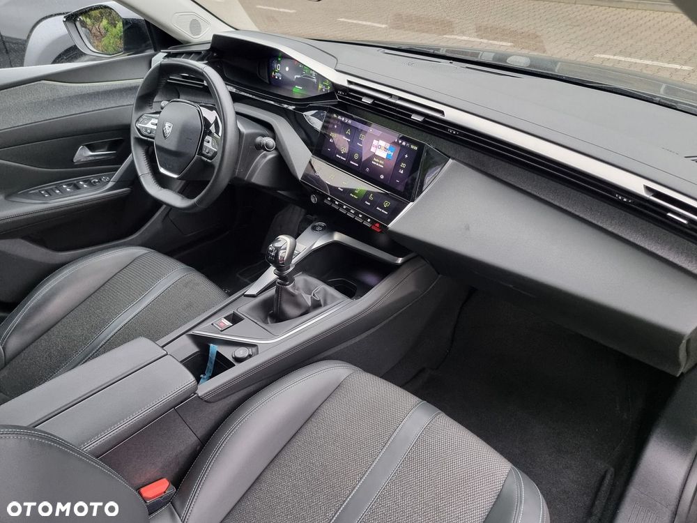 Peugeot 308 1.5 BlueHDi Allure S&S - 17