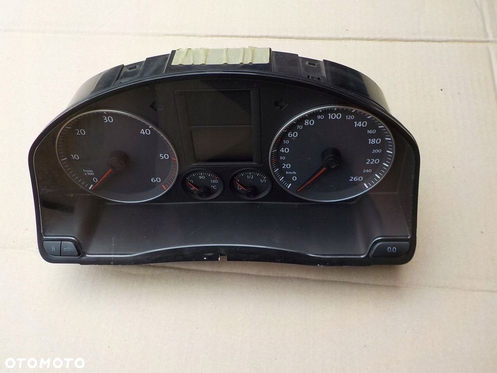 licznik vw golf V 2,0 tdi 1K0920851H - 1