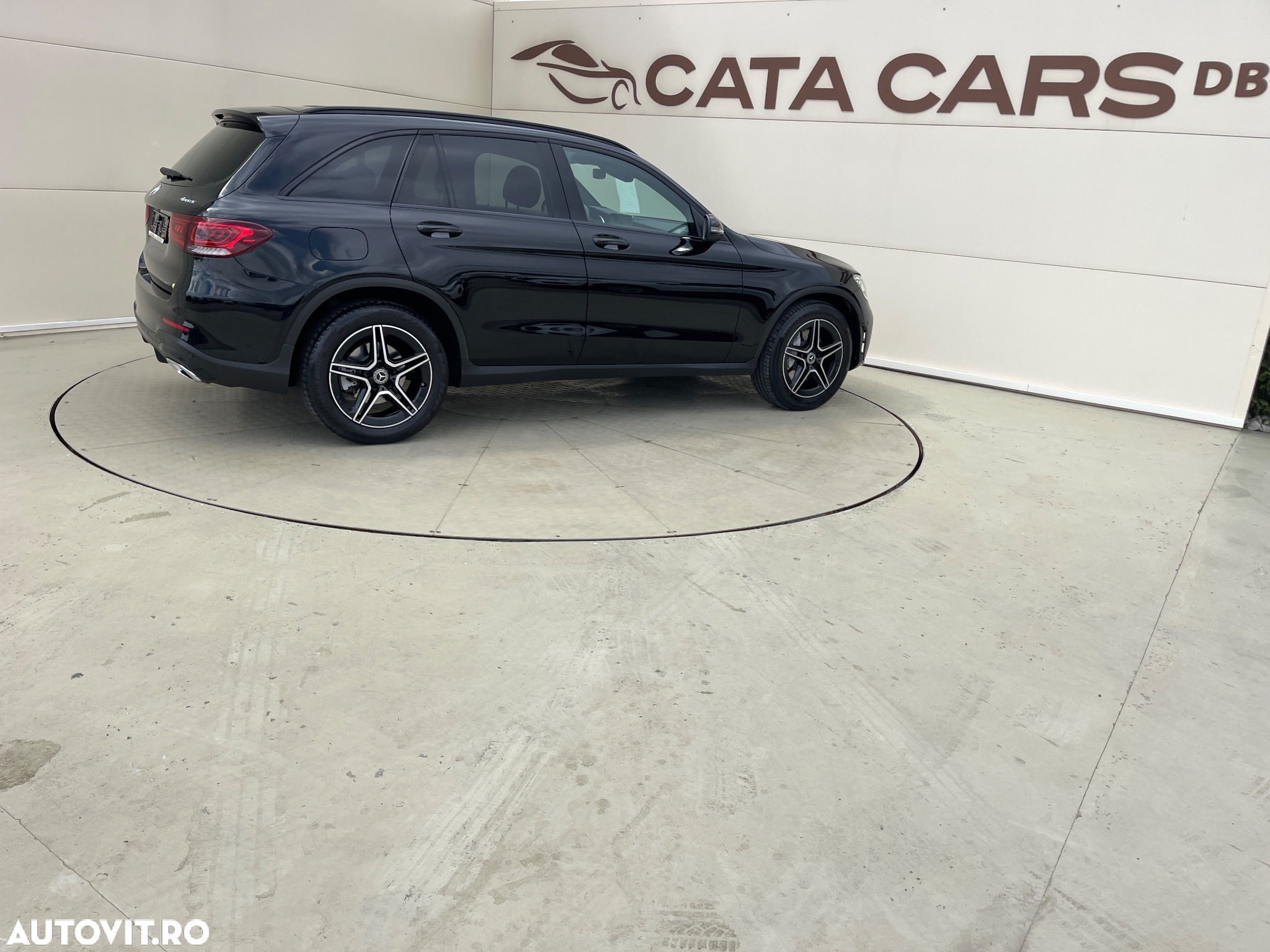 Mercedes-Benz GLC 220 d 4Matic 9G-TRONIC AMG Line - 17