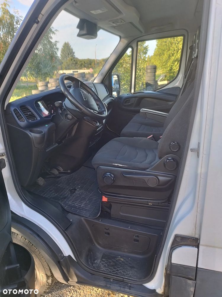Iveco Furgon - 9