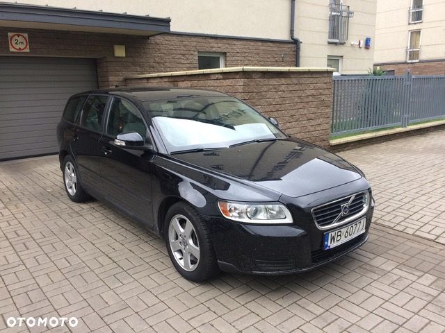 Volvo V50