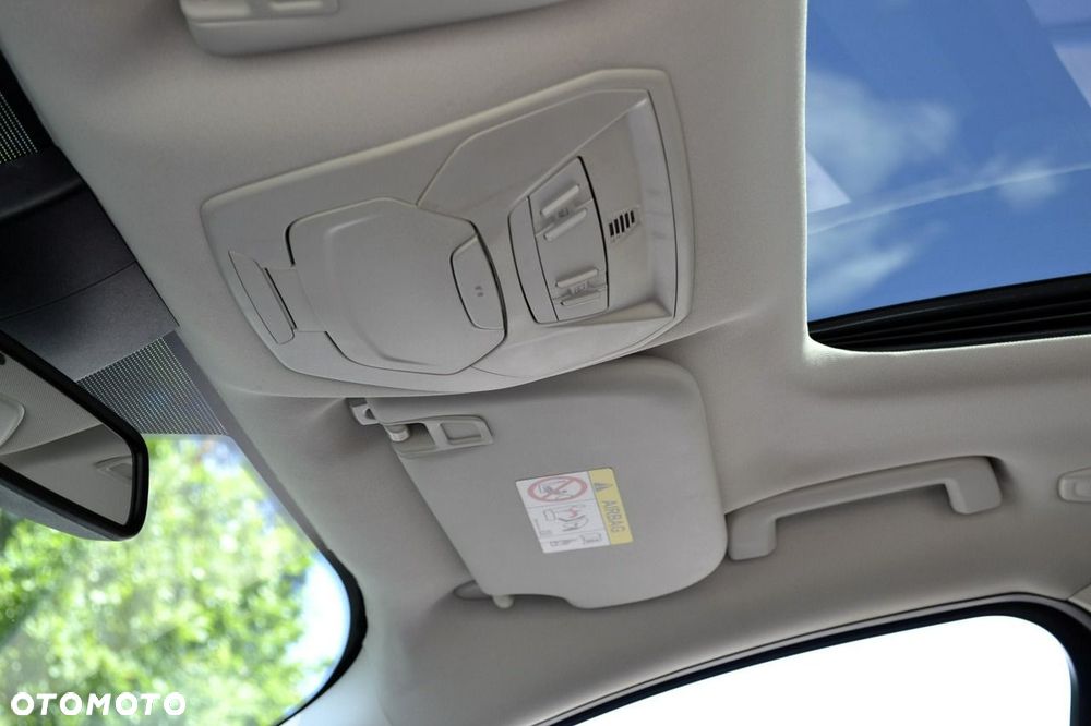 Ford Kuga 2.0 TDCi 4x4 Individual - 32