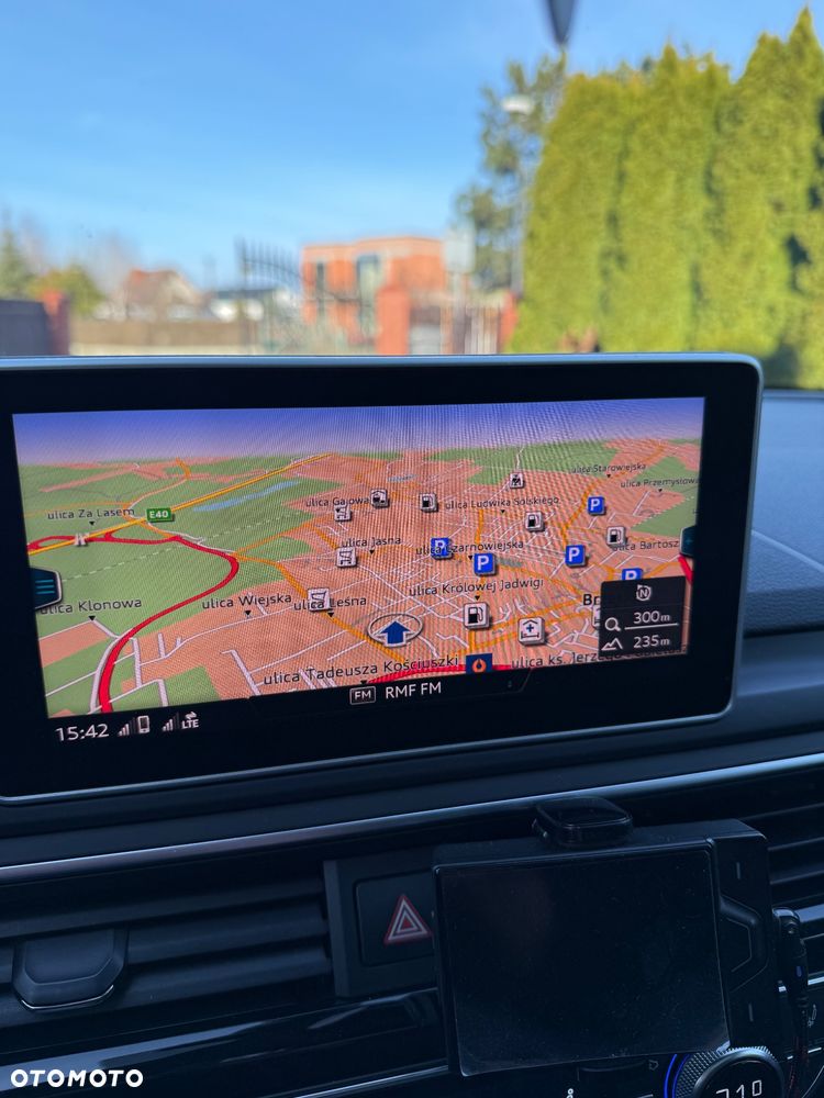 Audi A4 Avant 45 TDI quattro tiptronic S line - 34
