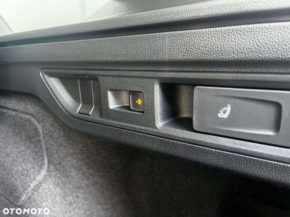 Volkswagen Passat Variant - 10