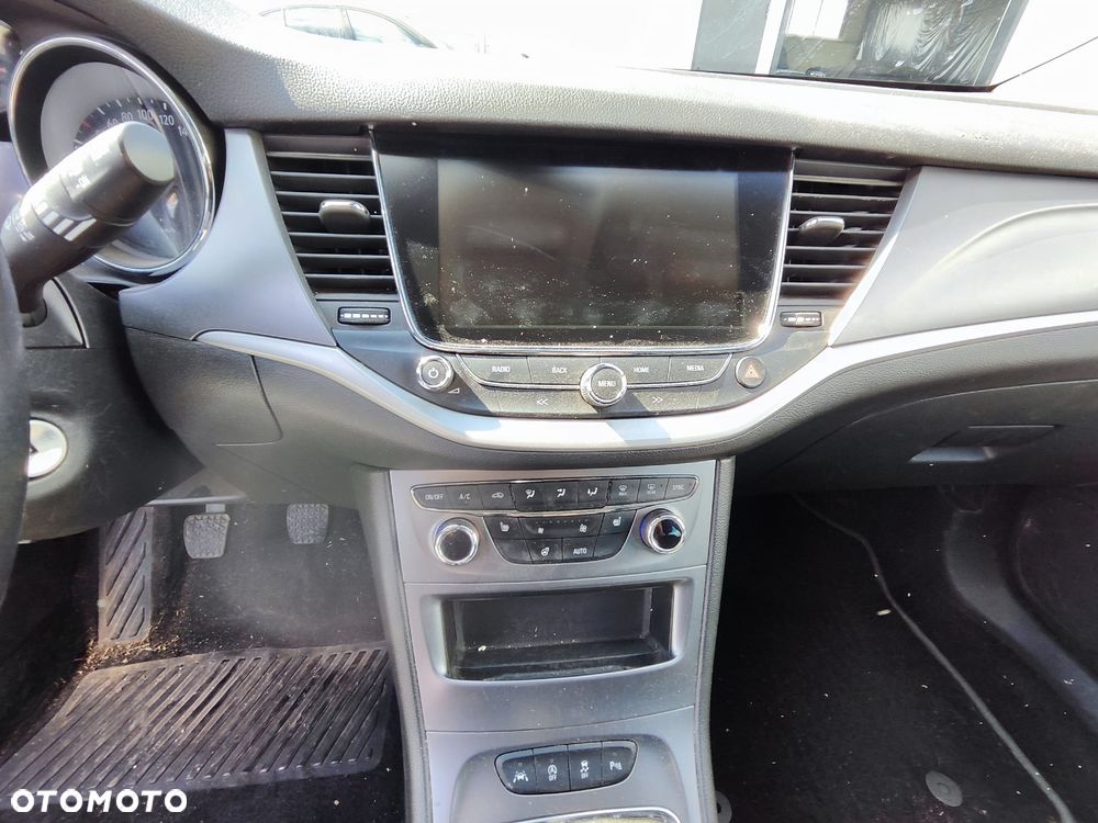 Opel Astra 1.6 D Start/Stop Dynamic - 14