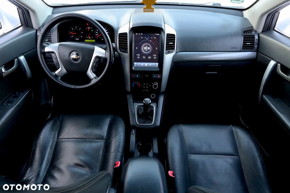 Chevrolet Captiva 2.0 d LT high (deu) - 8