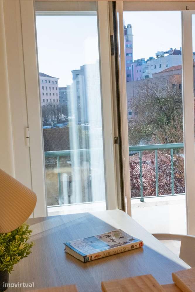 Quarto - localizado em Roma-Areeiro Lisbon - Grande imagem: 5/11