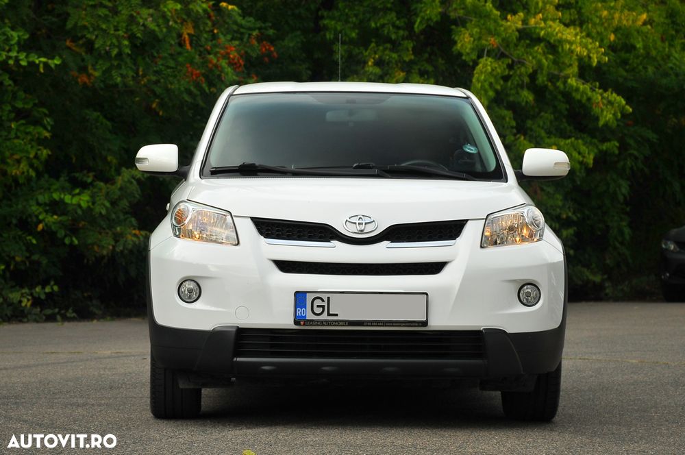 Toyota Urban Cruiser 1.33 4x2 Town - 3