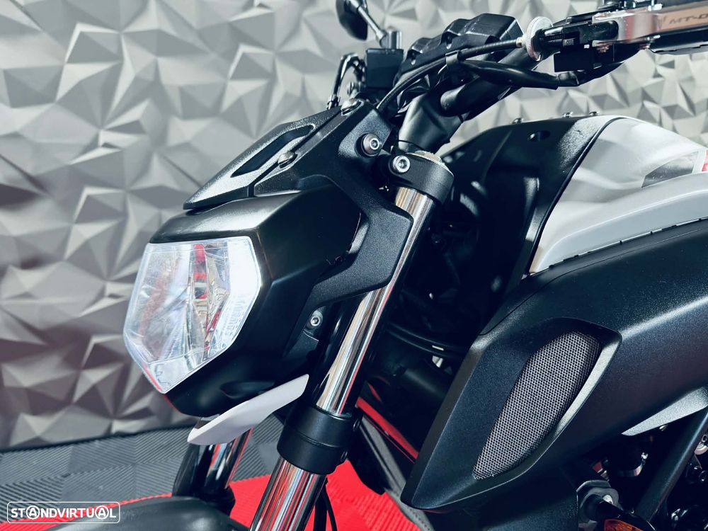 Yamaha MT-07 - 28