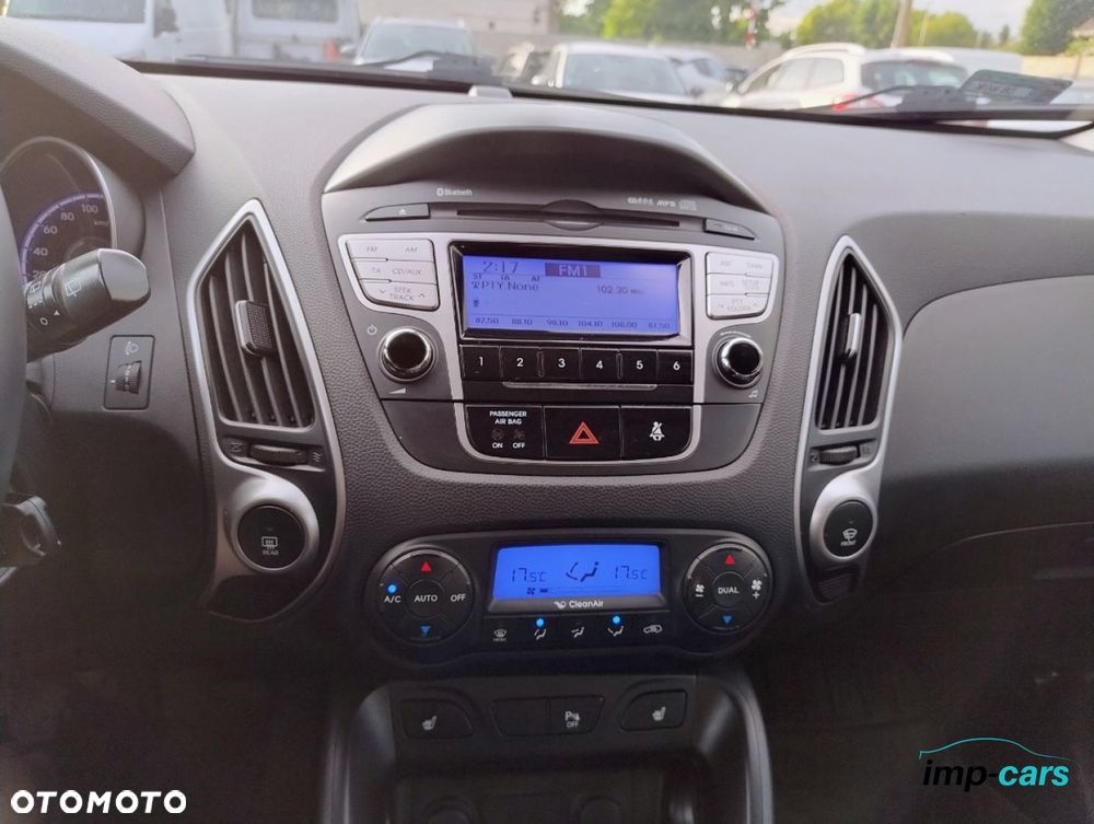 Hyundai ix35 - 11