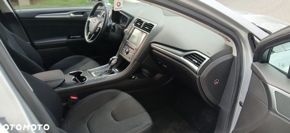 Ford Mondeo 2.0 EcoBlue Titanium - 12