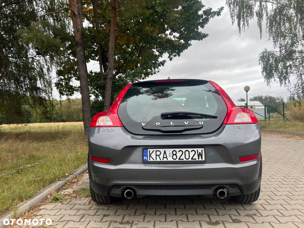 Volvo C30 T5 Momentum - 6