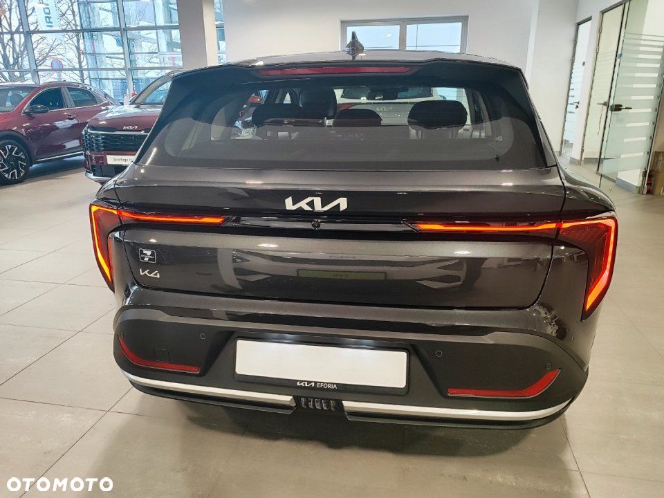 Kia K4 - 5