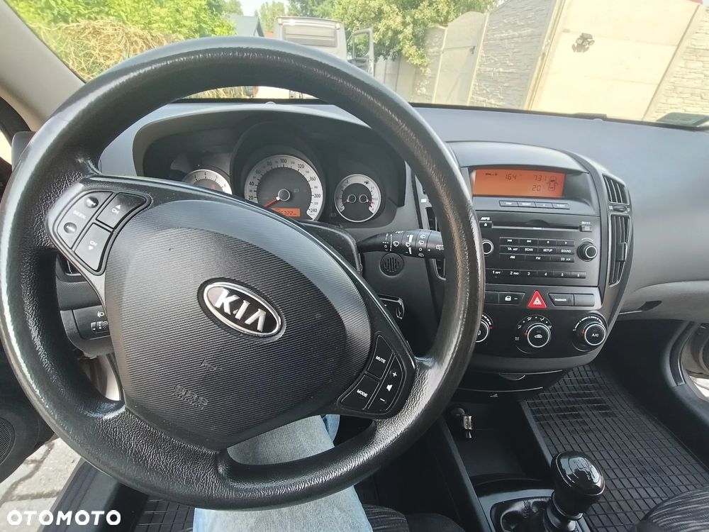 Kia Ceed 1.4 Comfort - 5