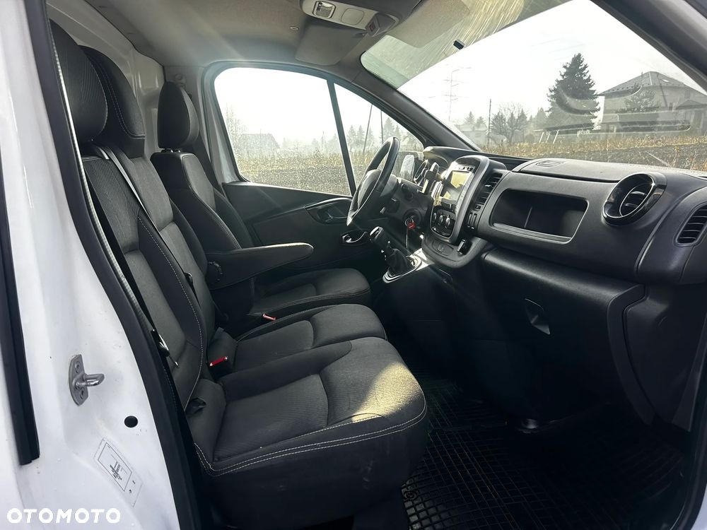 Renault Trafic - 6