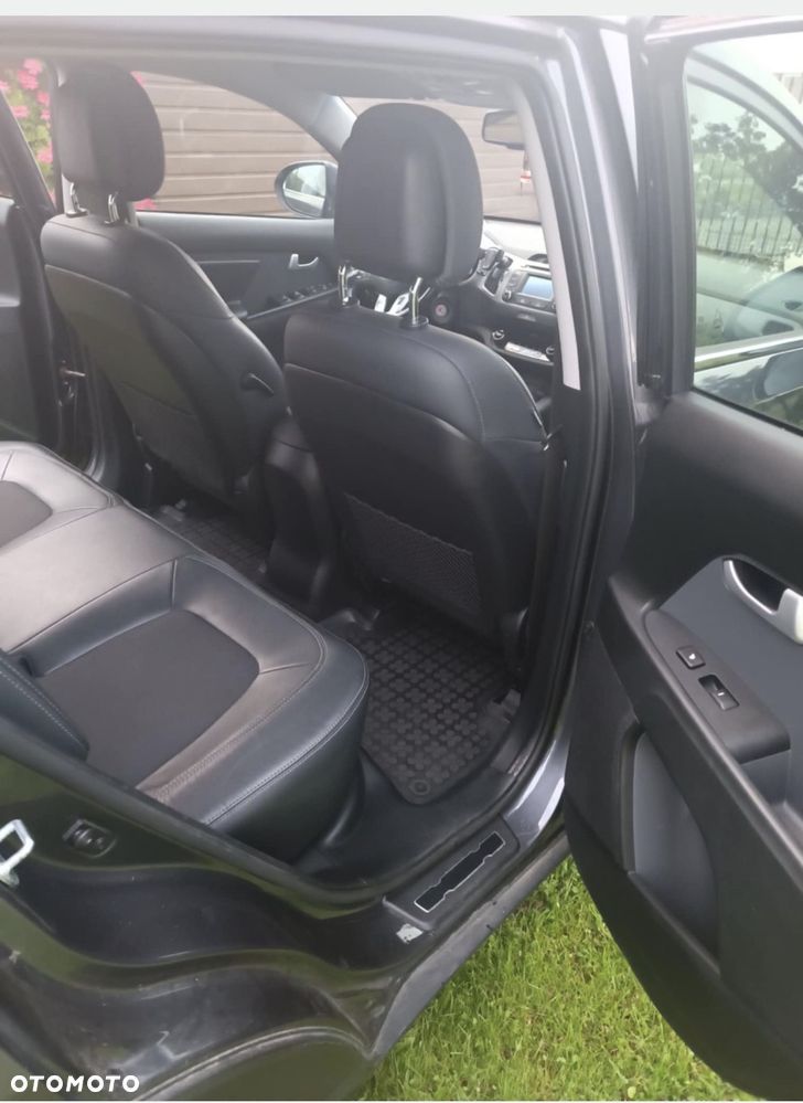 Kia Sportage 2.0 CRDI L AWD - 4