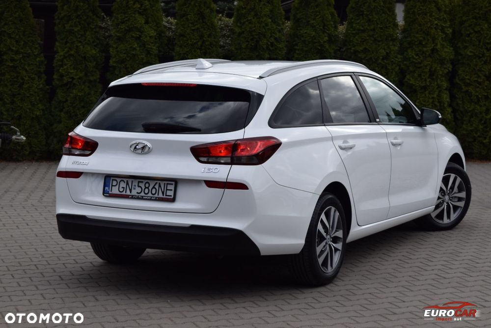 Hyundai i30 1.4 YES - 35