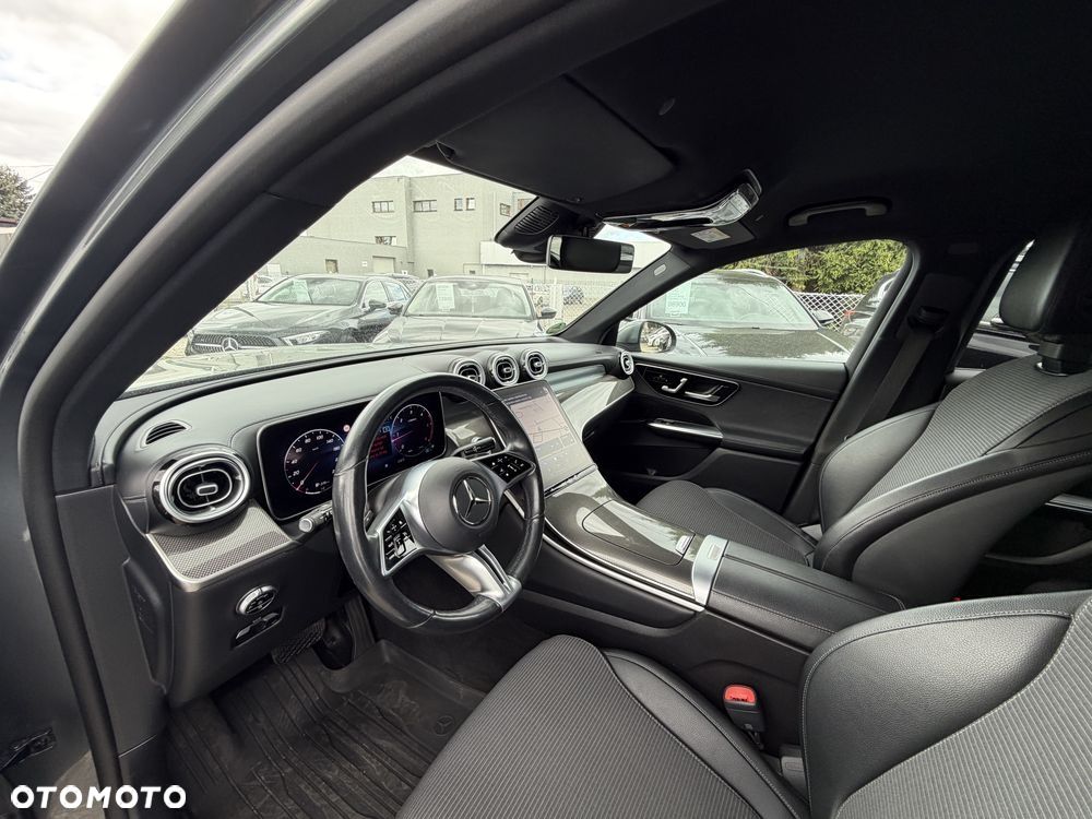 Mercedes-Benz GLC 220 d 4Matic 9G-TRONIC AMG Line Advanced - 10