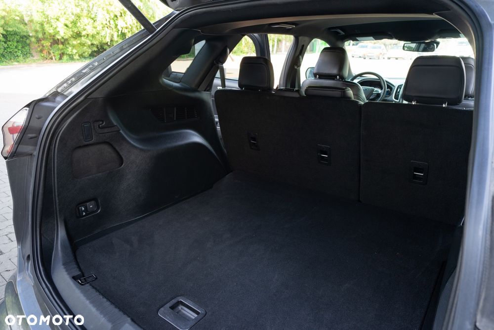 Ford Edge - 11