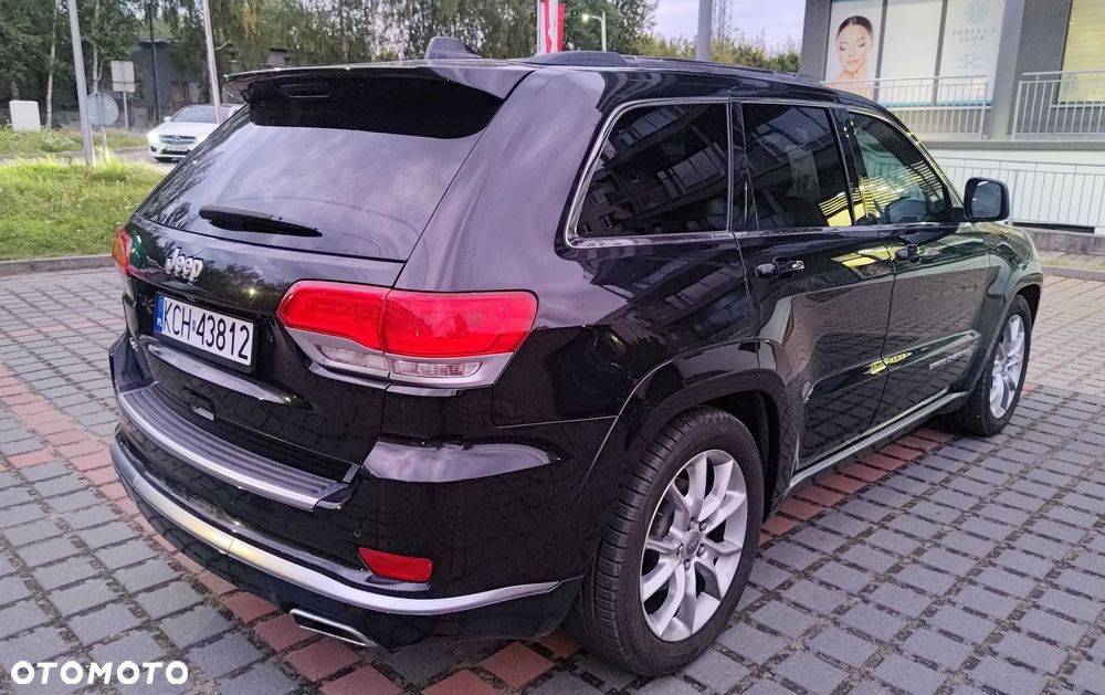 Jeep Grand Cherokee - 4