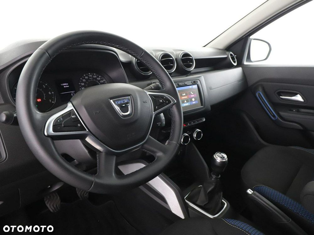Dacia Duster TCe 100 2WD Celebration - 14