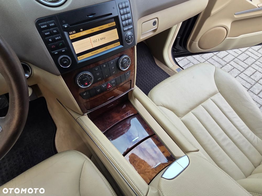 Mercedes-Benz ML 320 CDI 4Matic 7G-TRONIC - 35