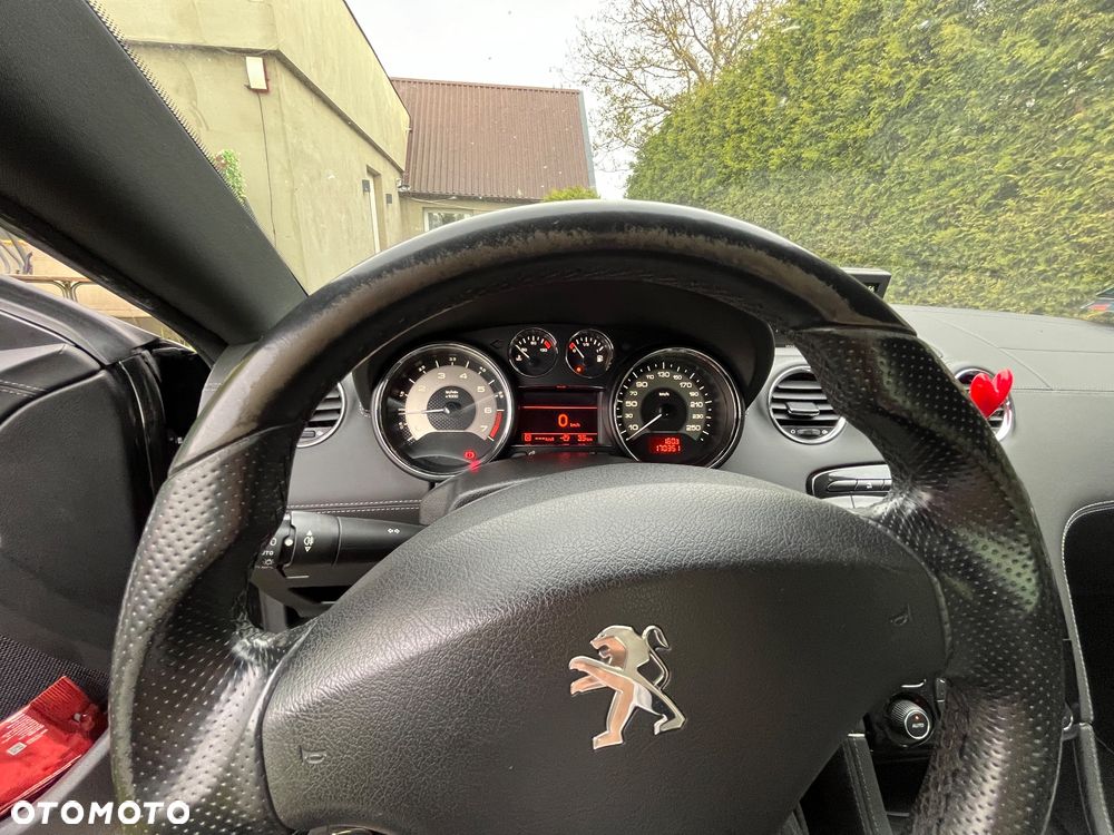 Peugeot RCZ 1.6 THP - 10