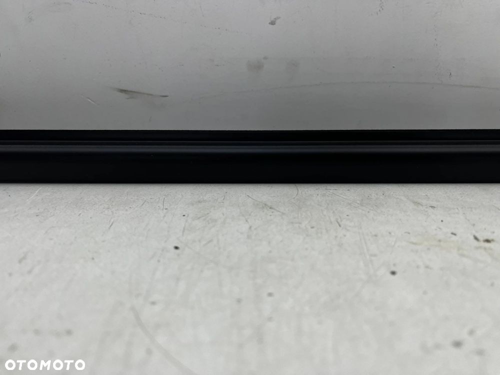 Listwa Mazda 2 II DE DH 07-12r. NOWA prawa przednia uszczelka drzwi zewnętrzna szyby zgarniająca pra - 4