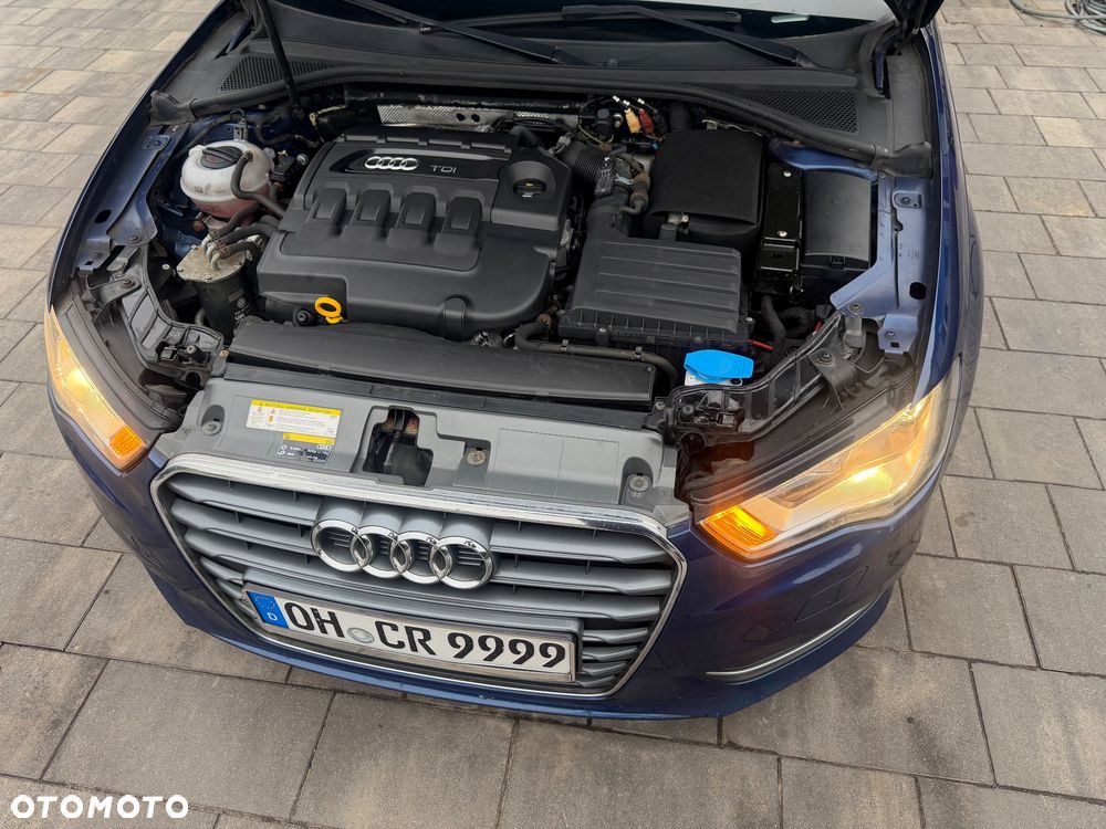 Audi A3 3-drzwiowe 1.6 TDI design - 17