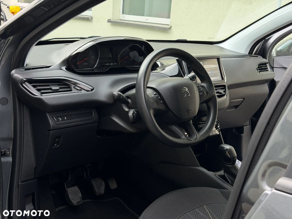 Peugeot 208 PureTech 82 Active - 9