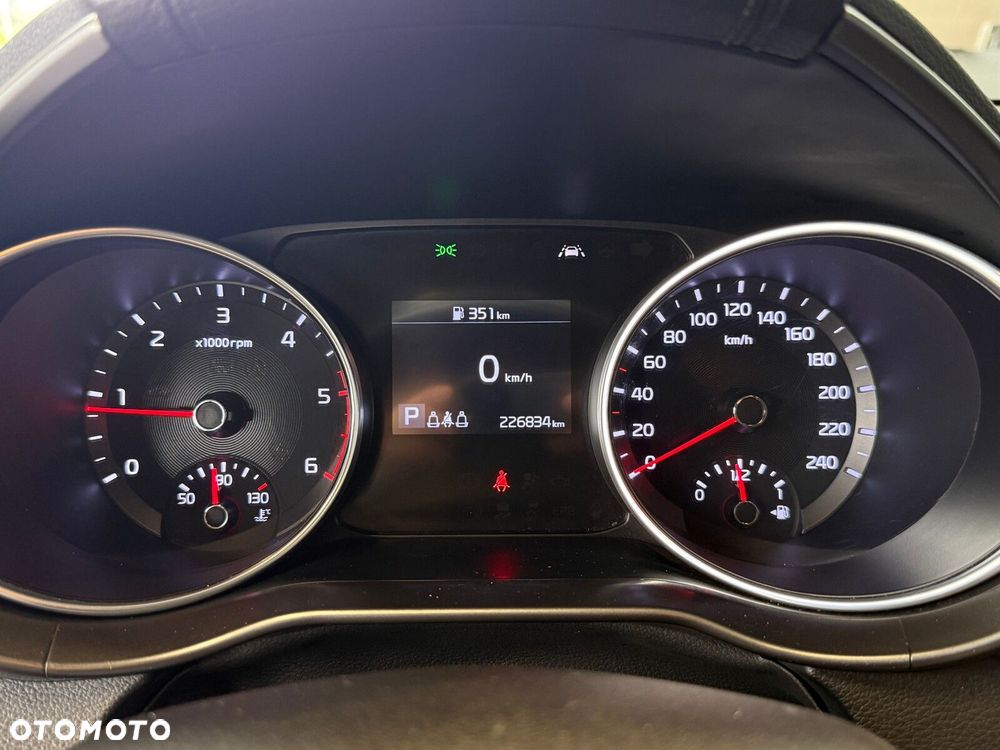Kia Ceed - 29