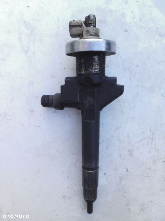 WTRYSK WTRYSKIWACZE MAZDA 6 2.0 CITD 13H50A - 1