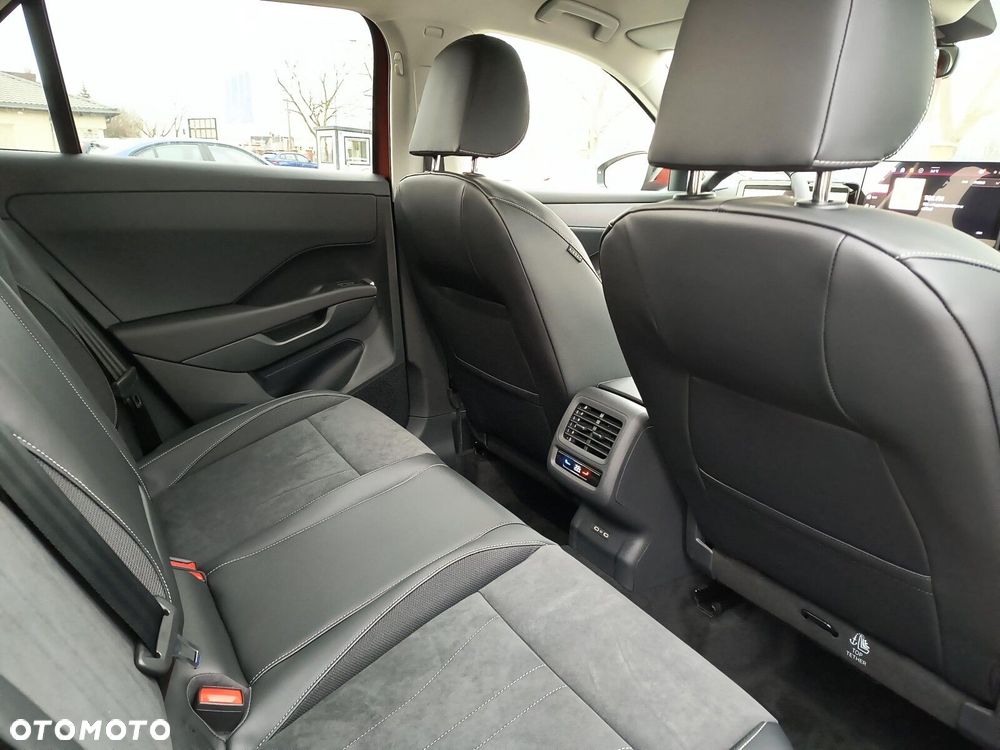 Volkswagen T-Roc 1.5 eTSI Style DSG - 17