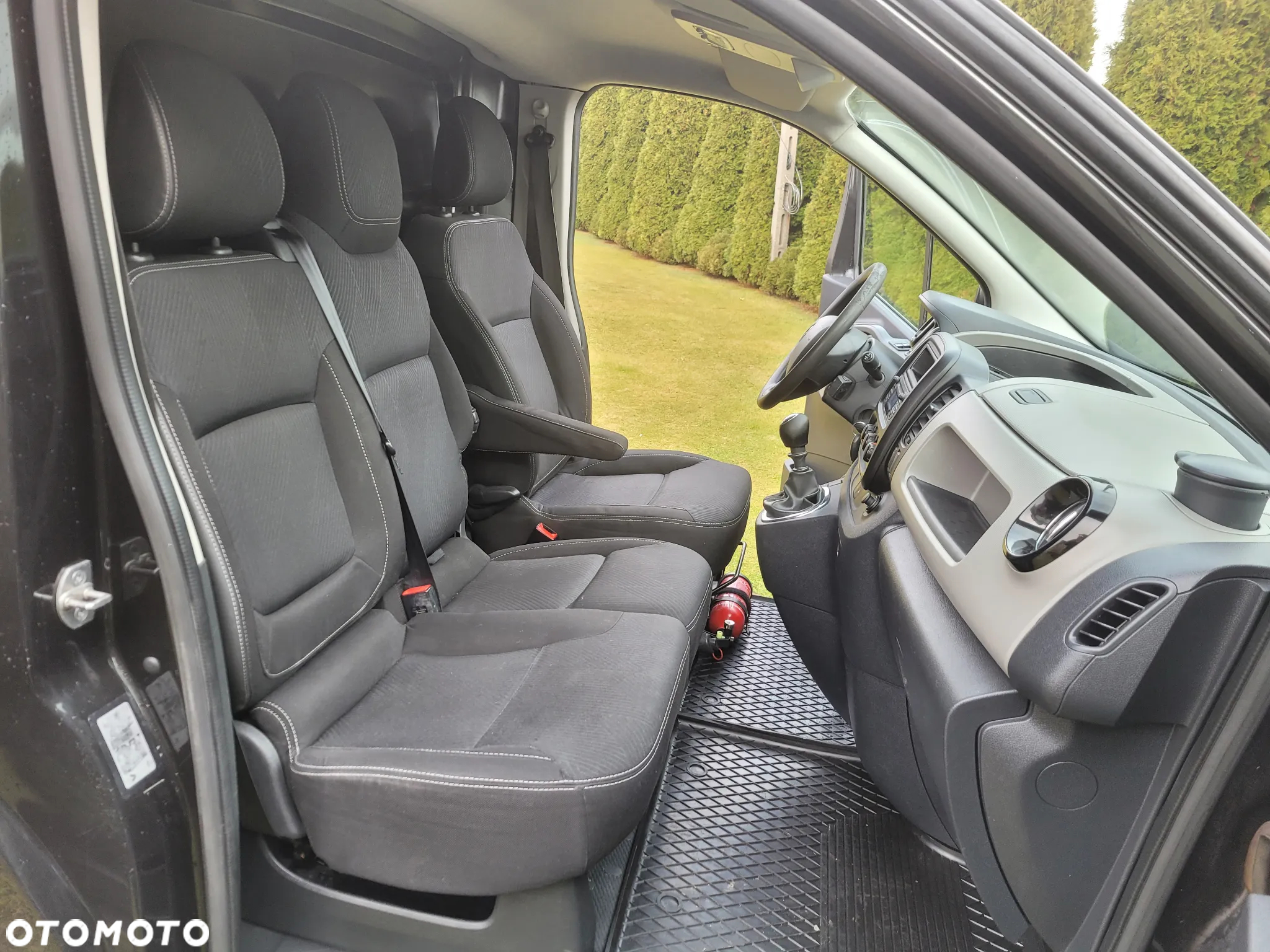 Renault TRAFIC - 15
