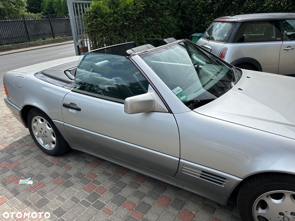 Mercedes-Benz SL 320 - 13
