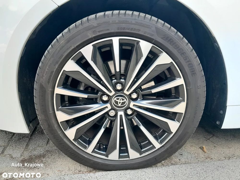 Toyota Corolla 2.0 Hybrid Style - 36