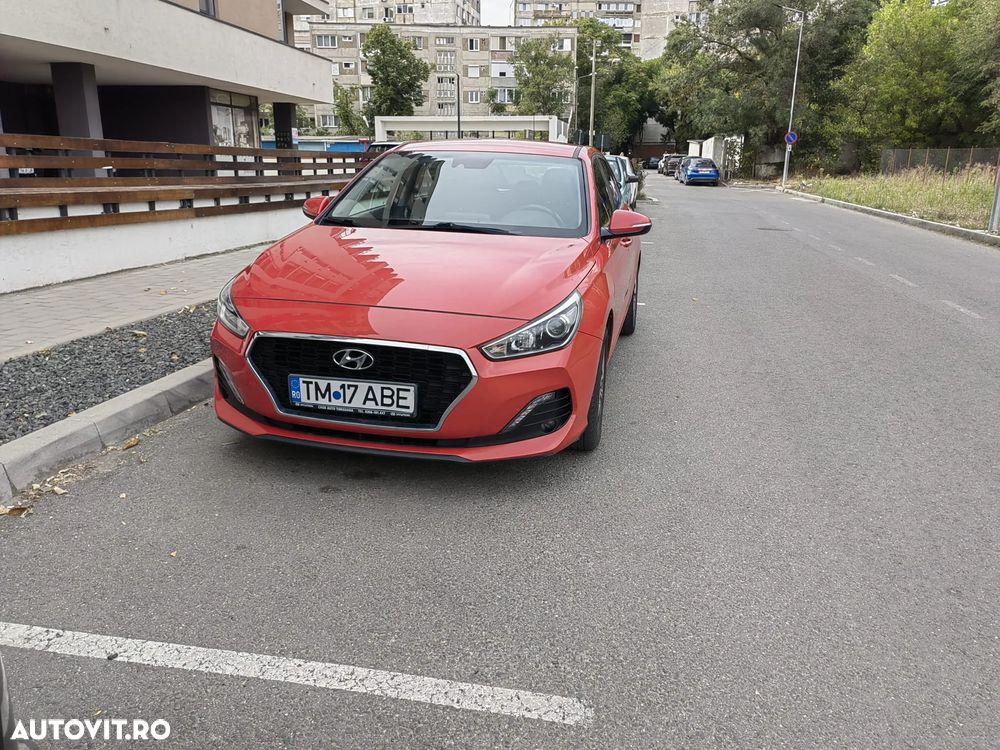 Hyundai i30 1.4 100CP 5DR M/T Highway - 7