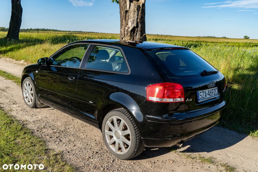 Audi A3 3-drzwiowe 1.6 Ambition - 7