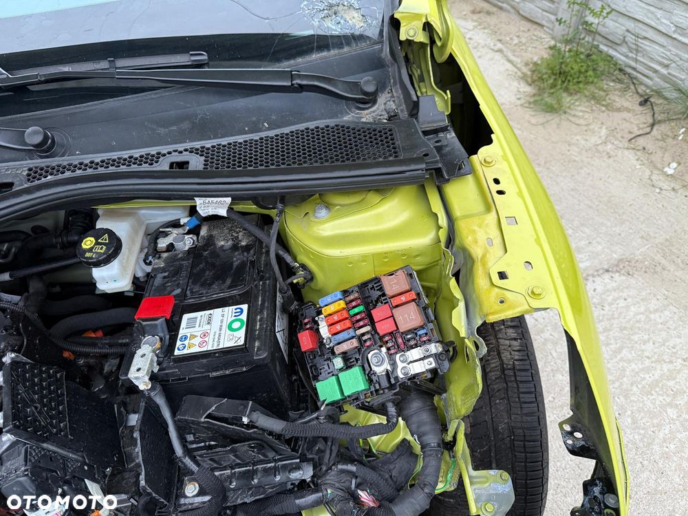 Peugeot 208 Elektromotor 136 E-Style - 29