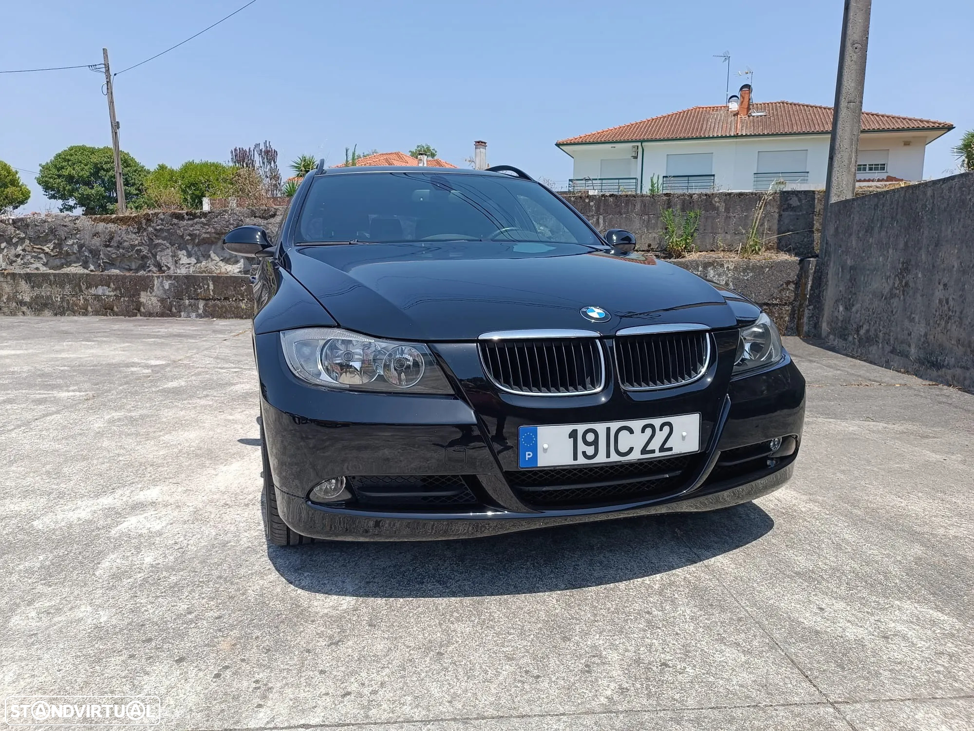 BMW 320 d Touring - 2